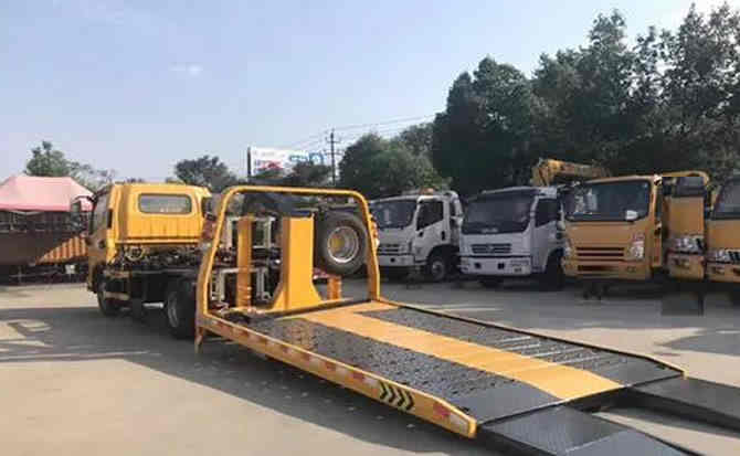 大名汽车中途维修案例